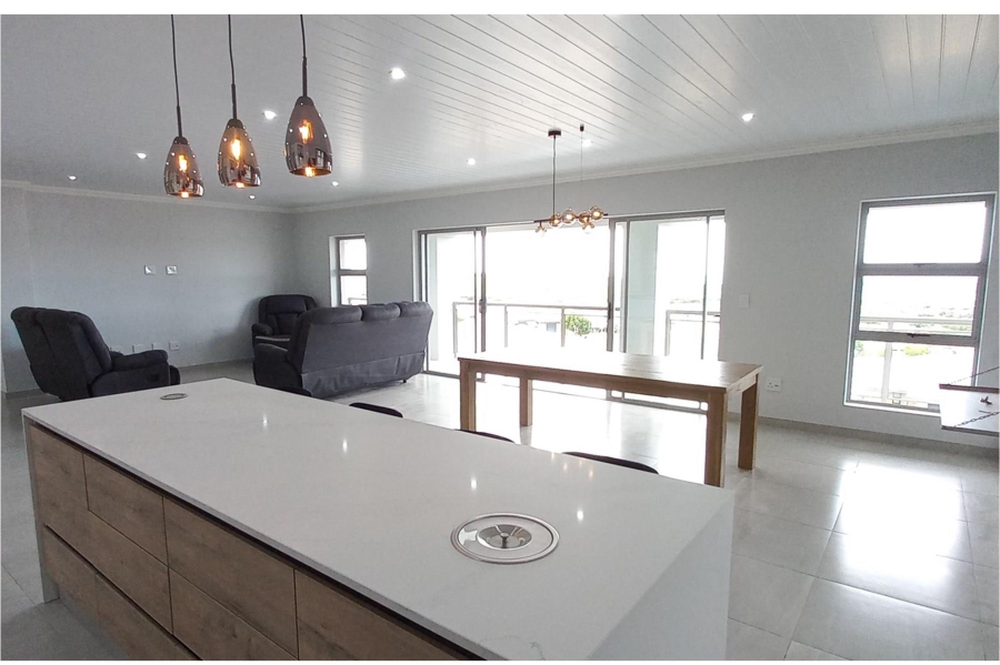 4 Bedroom Property for Sale in Monte Christo Western Cape